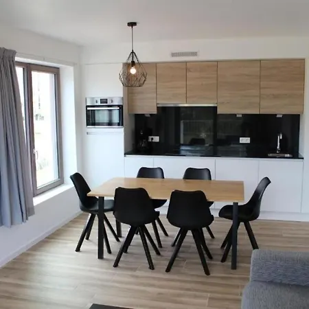Апартаменты West Bay Familieappartement